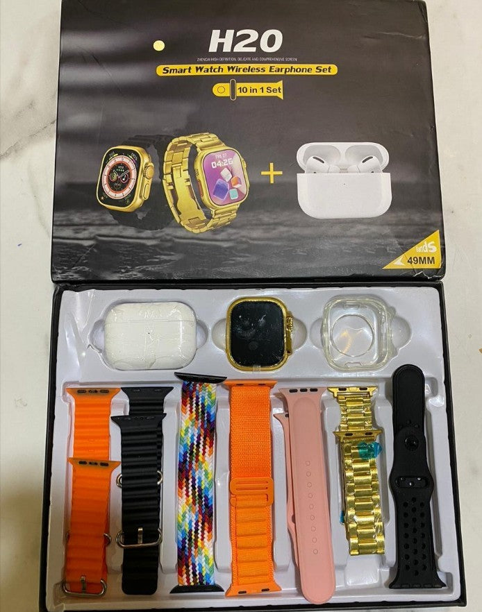 Smart watch with earbuds