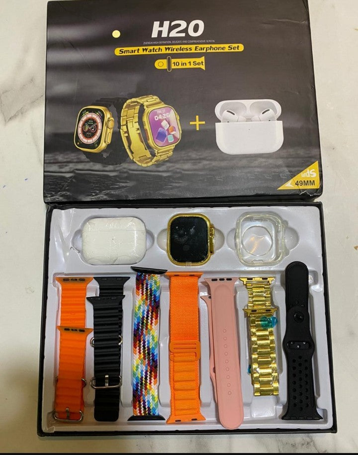 Smart watch with earbuds