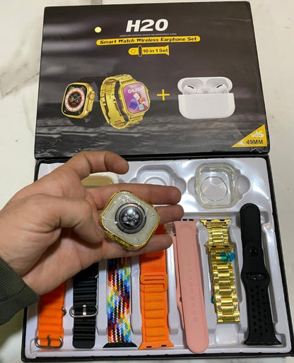 Smart watch with earbuds